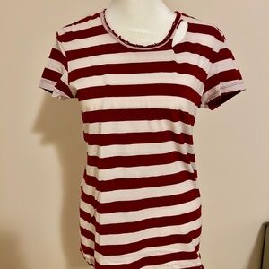 RtA distressed tee shirt, off-white and burgundy. 100% cotton, size XS